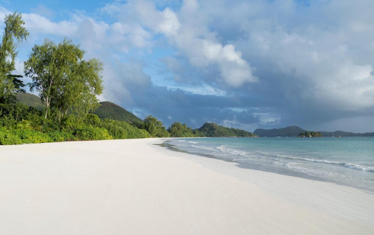 Acajou Beach Resort Anse Volbert Village Exterior foto